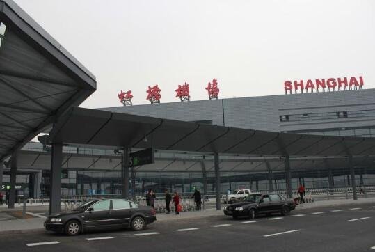 上海虹桥机场.jpg